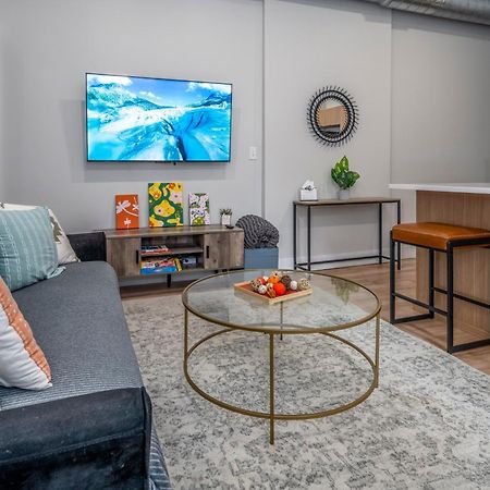 Prime Otr, 3 Lux Queen Beds, Two 55In Tvs, Steps To Tql, Findlay Market, Light Rail, Fast Wifi Cincinnati Ngoại thất bức ảnh
