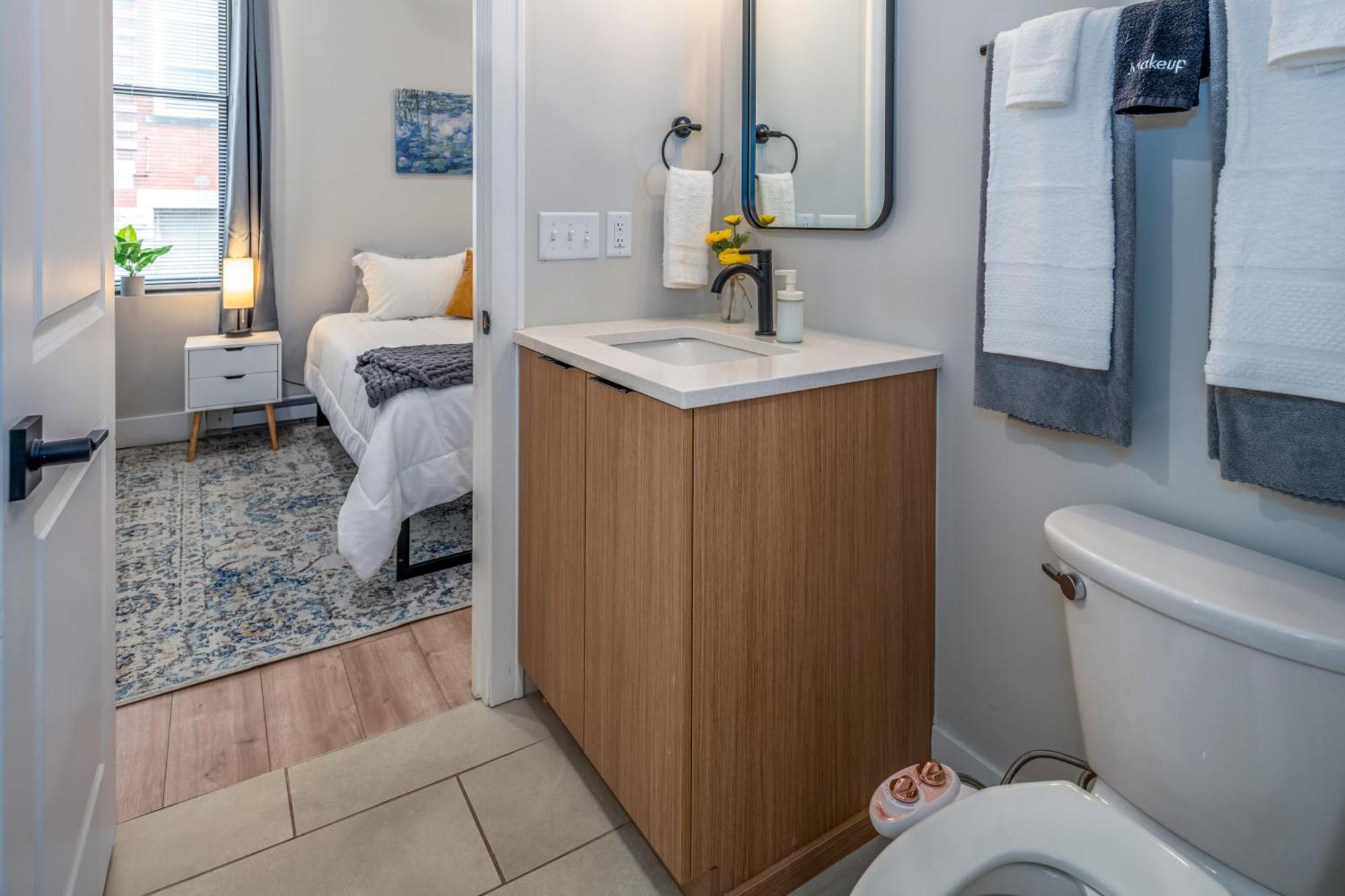 Prime Otr, 3 Lux Queen Beds, Two 55In Tvs, Steps To Tql, Findlay Market, Light Rail, Fast Wifi Cincinnati Ngoại thất bức ảnh